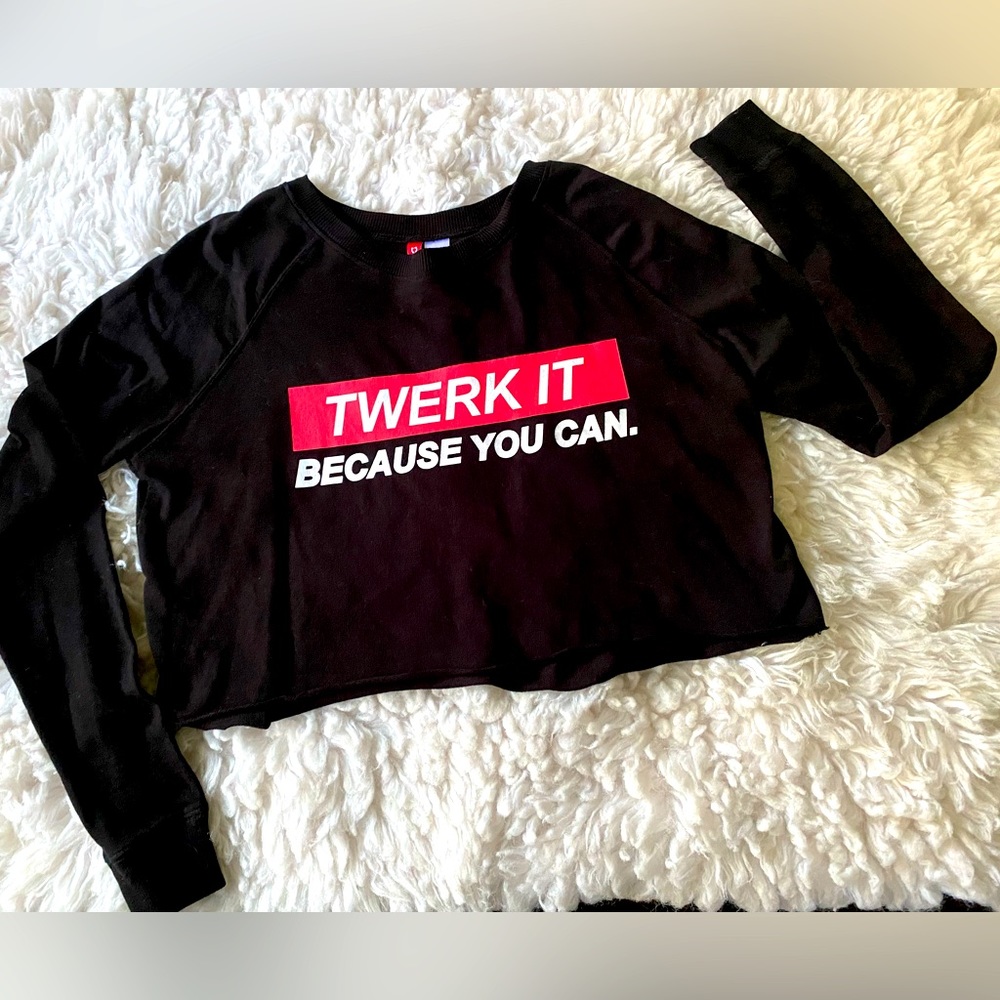 H & M Women’s/Junior’s Crop Top